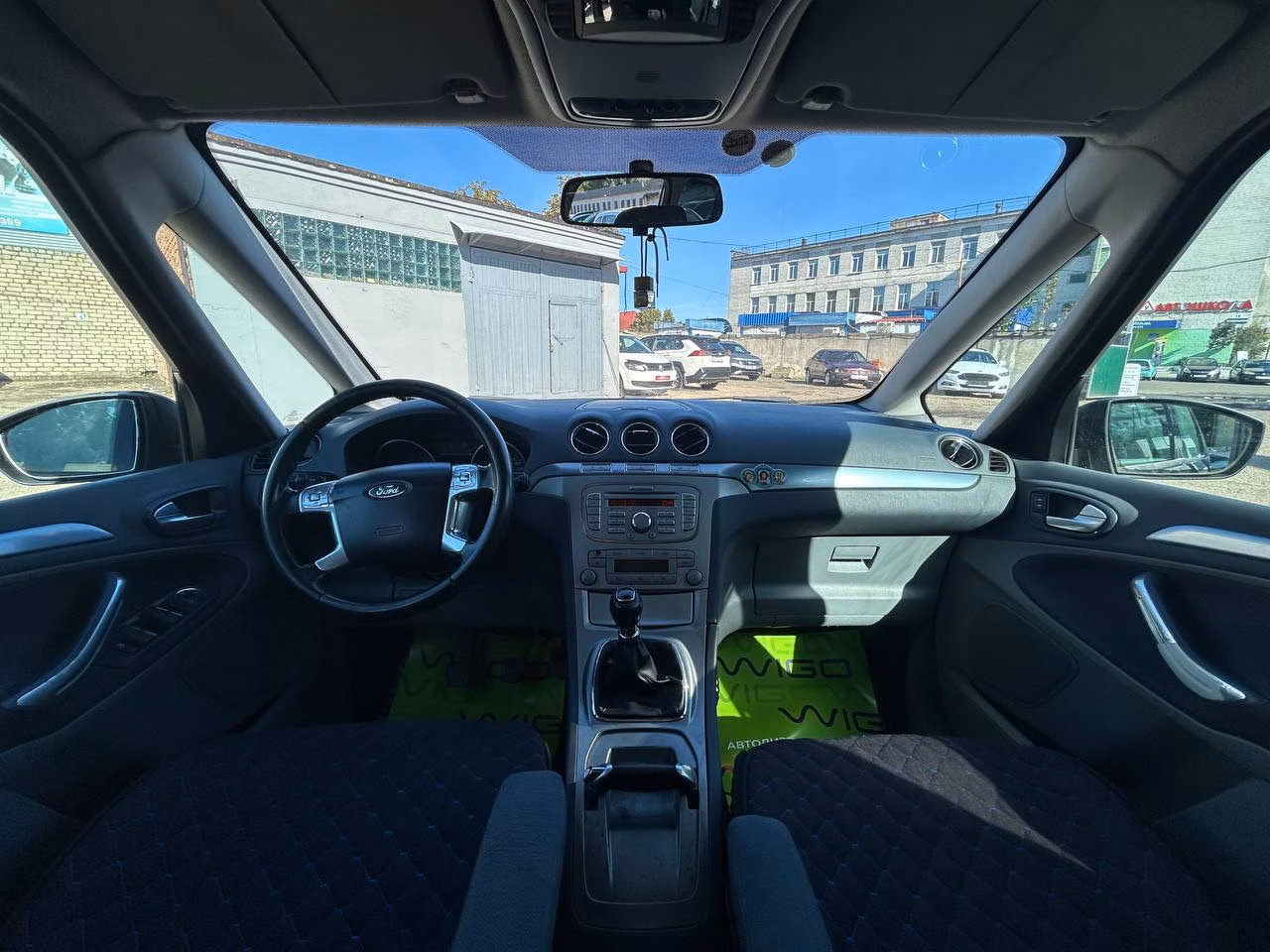 Ford Galaxy фото 12