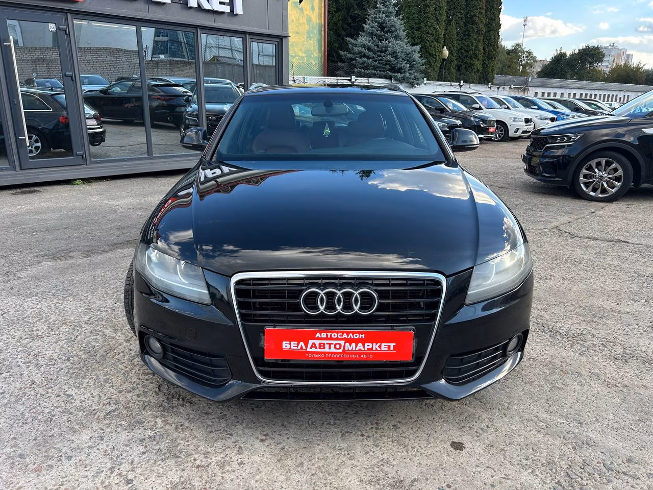 Audi A4 фото 2