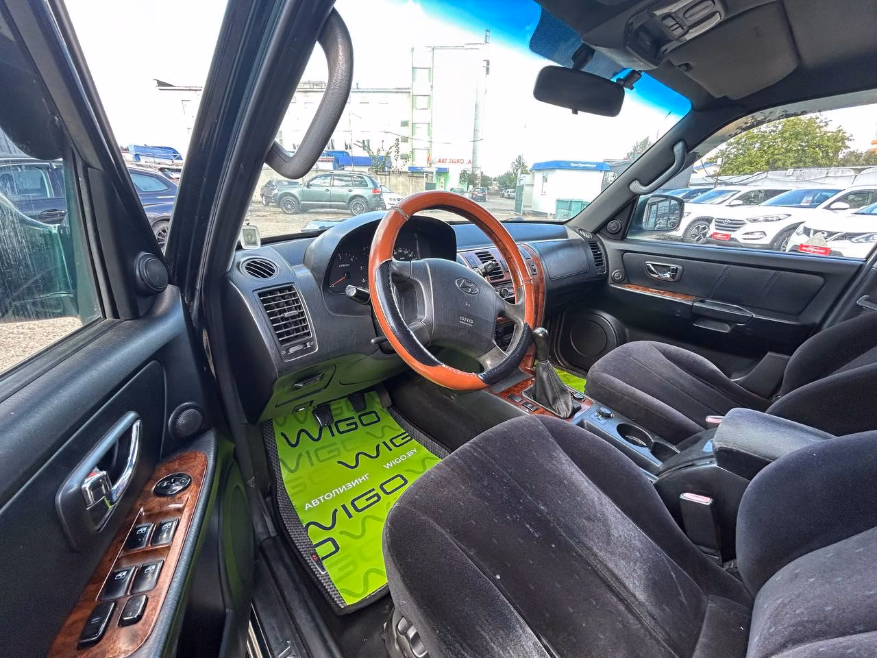 Hyundai Terracan фото 9