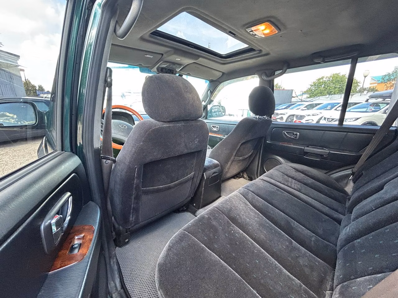 Hyundai Terracan фото 10