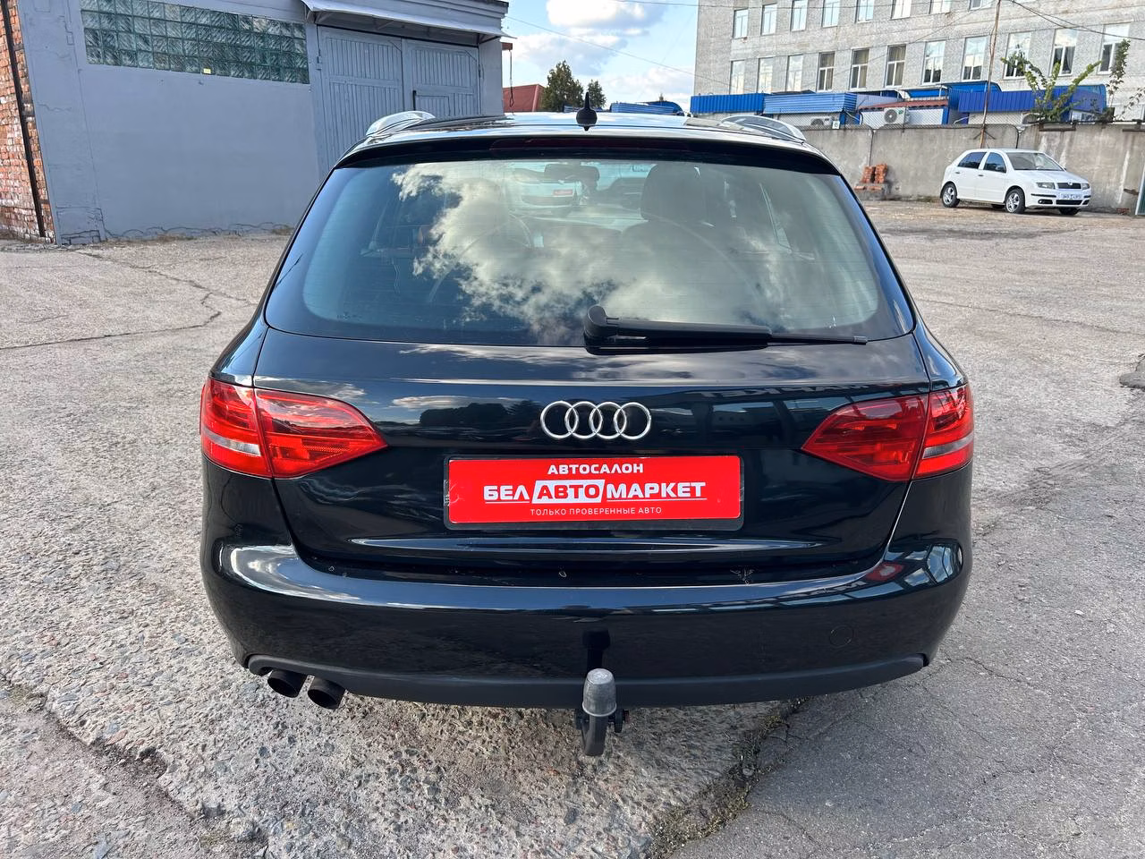 Audi A4 фото 6