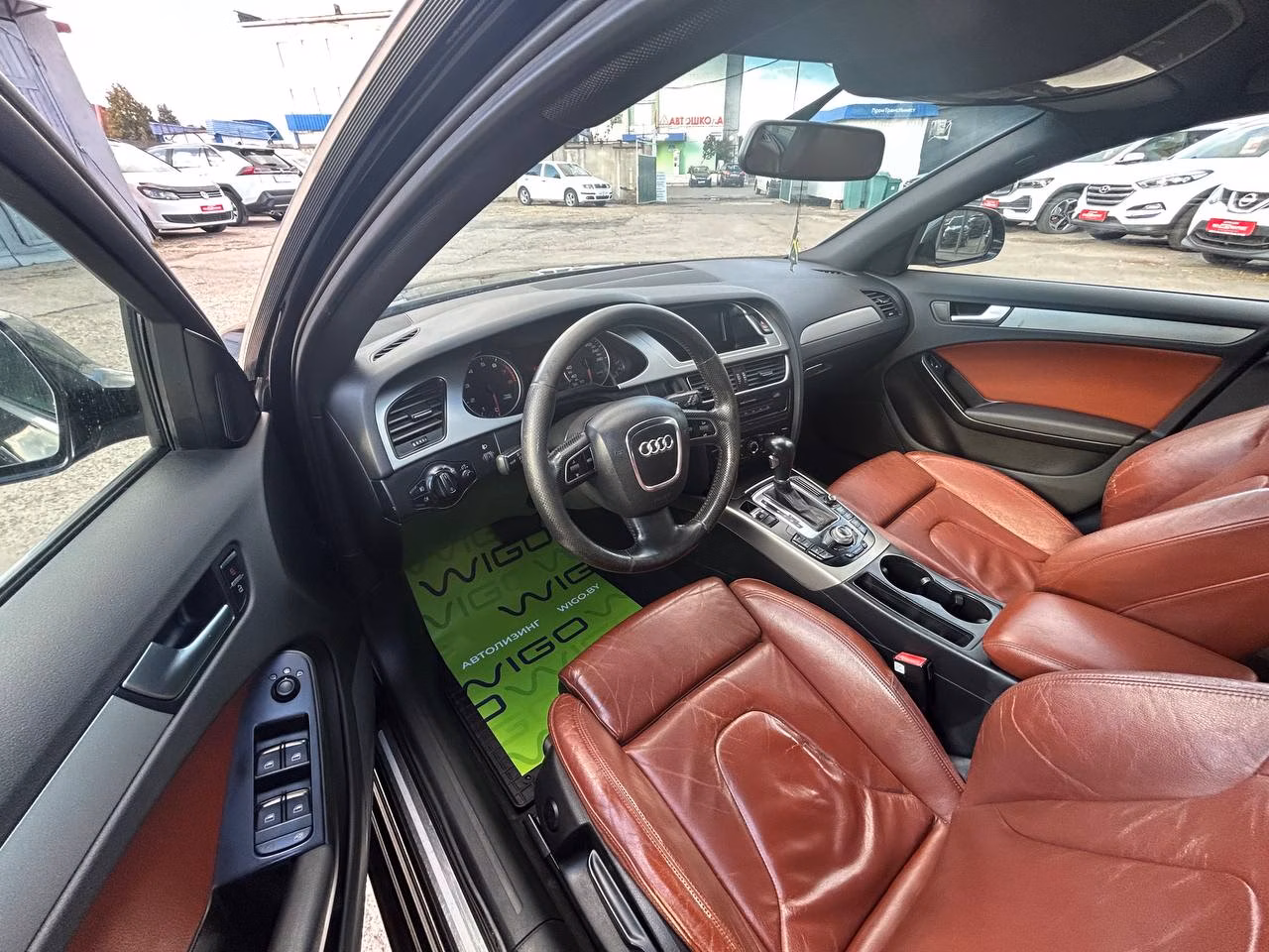 Audi A4 фото 9