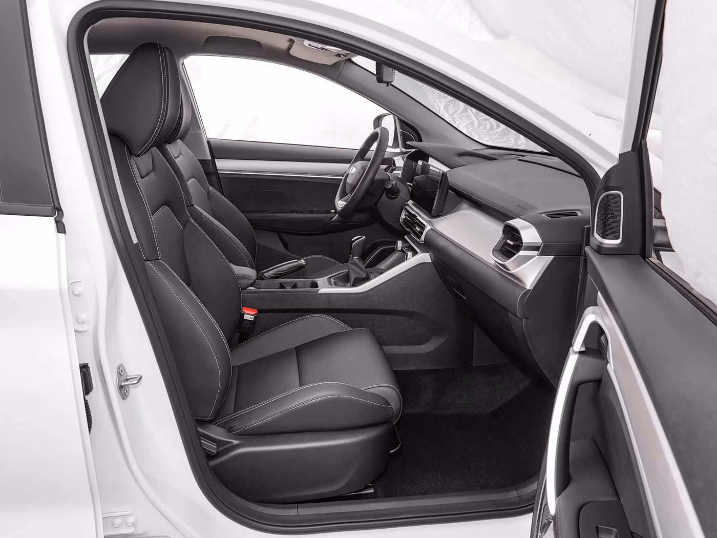 Geely Binyue фото 27