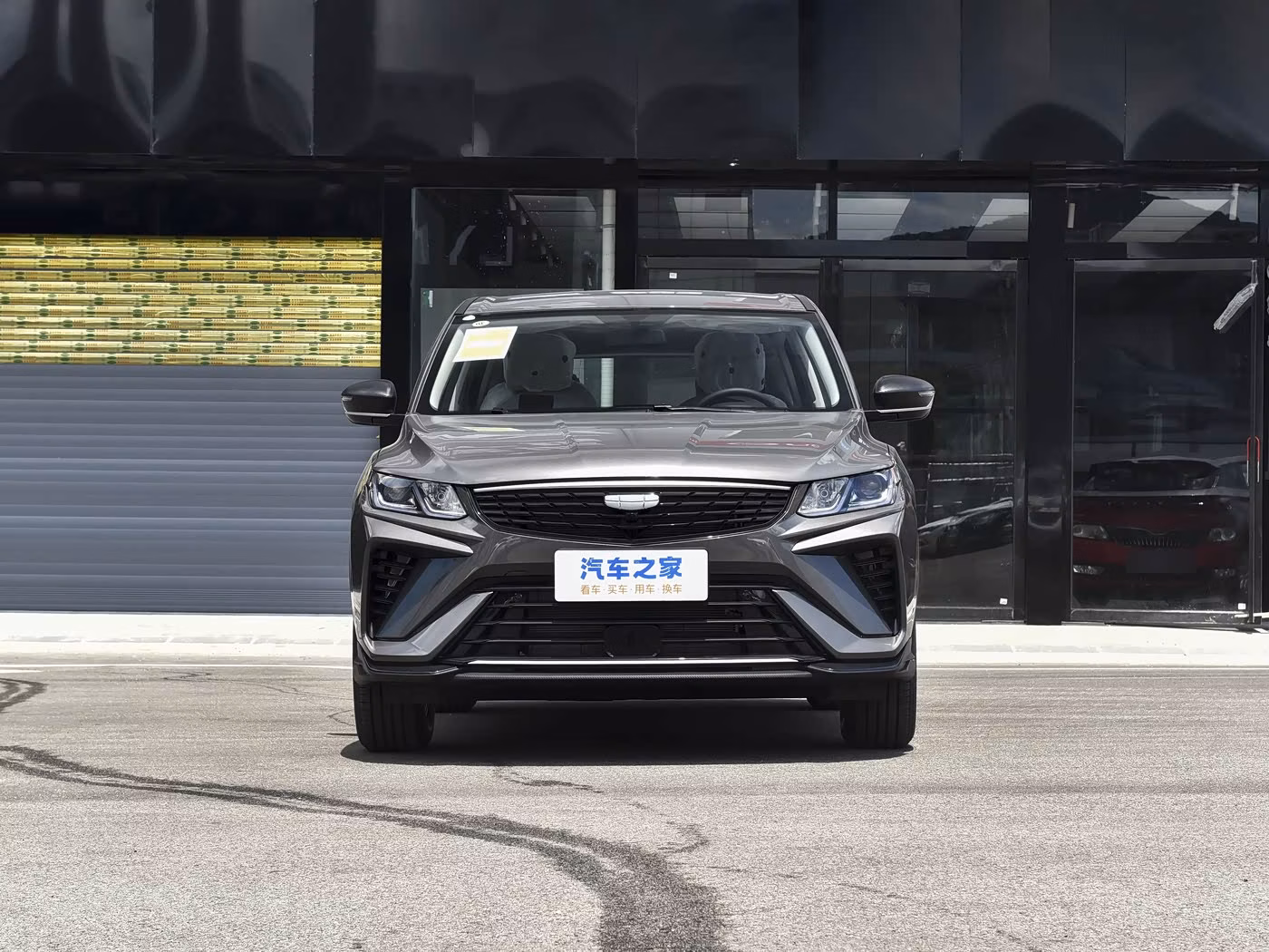 Geely Binyue фото 2