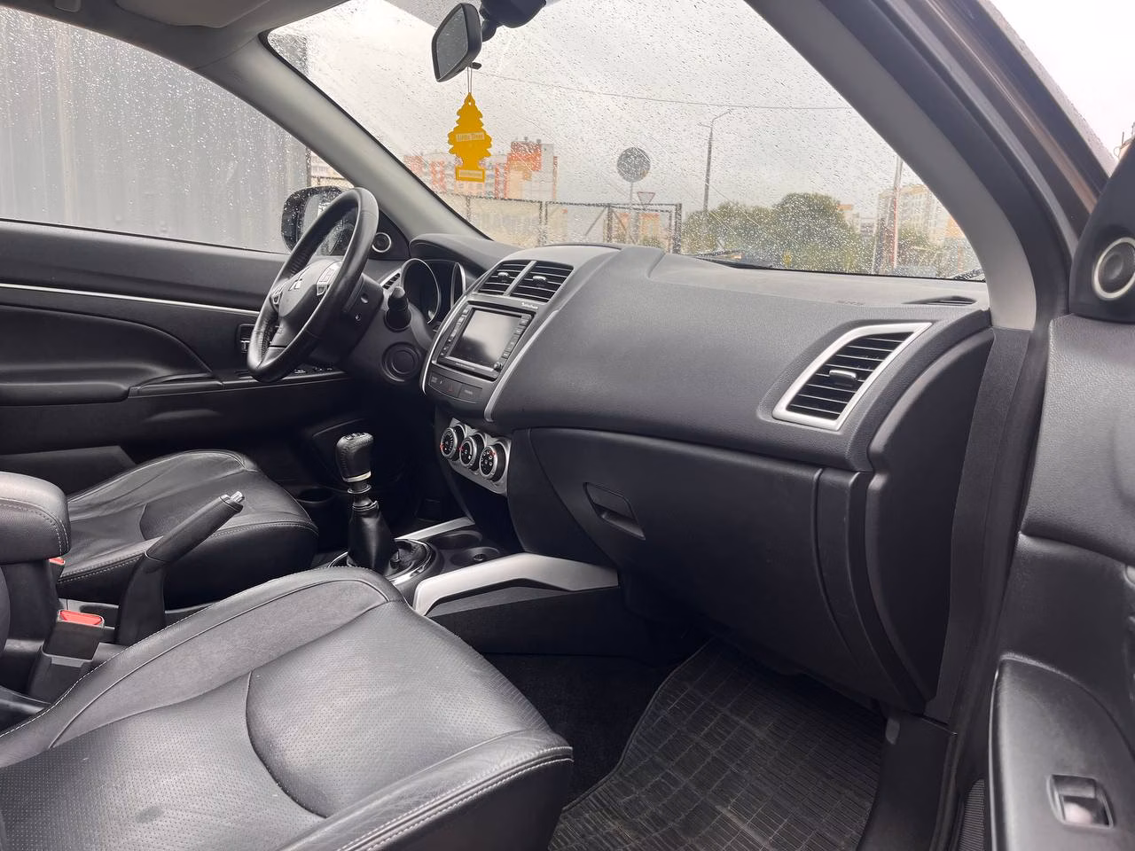 Mitsubishi ASX фото 18