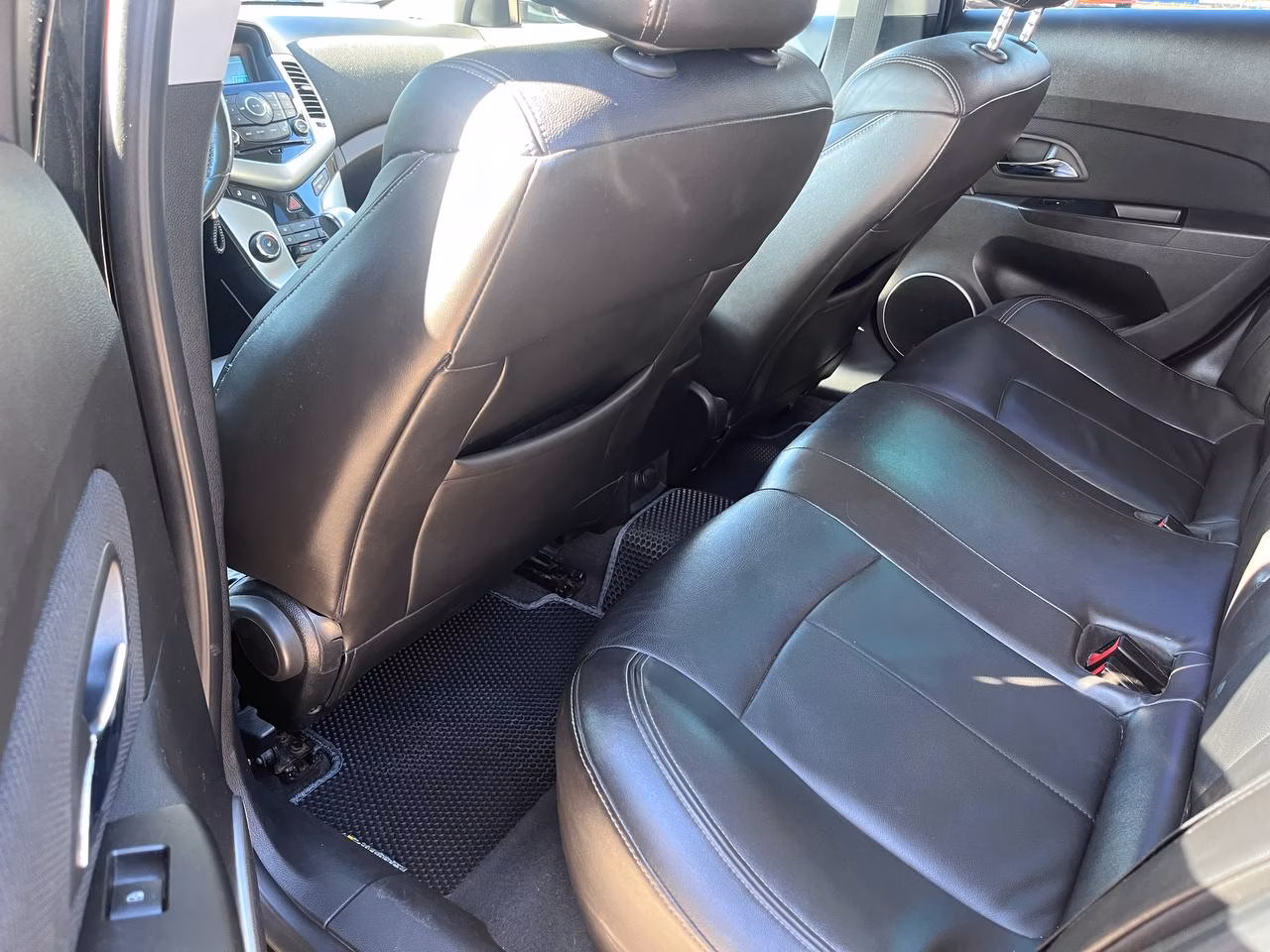 Chevrolet Cruze фото 15