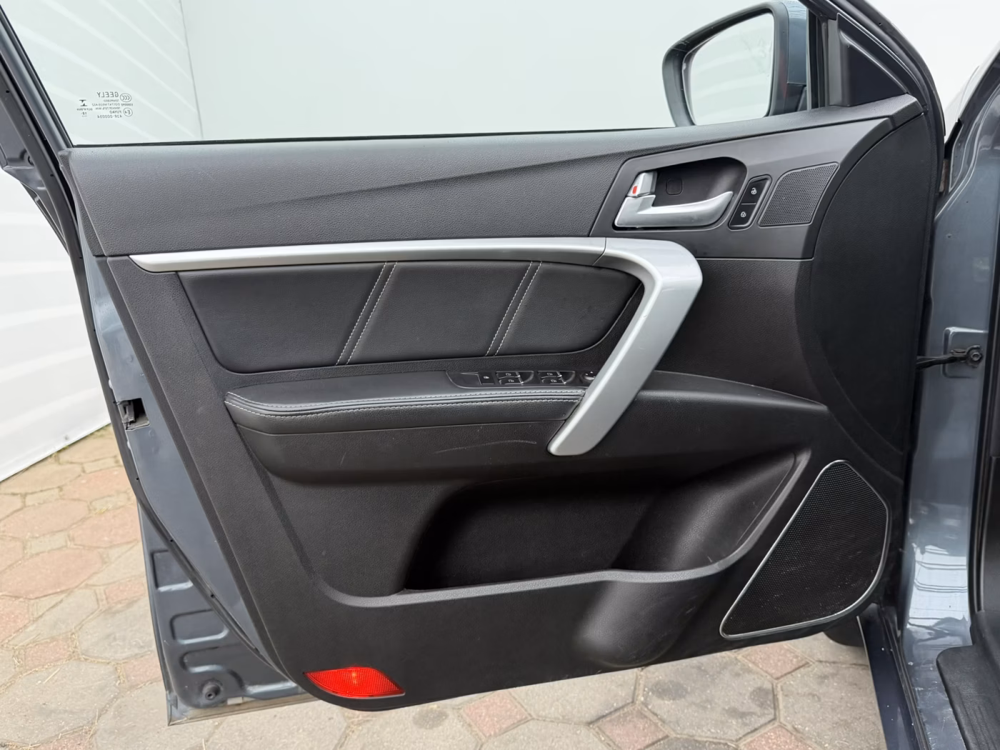 Geely Emgrand фото 15