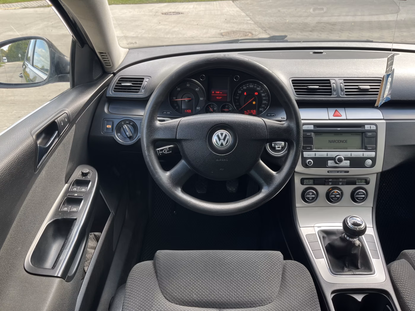Volkswagen Passat фото 14