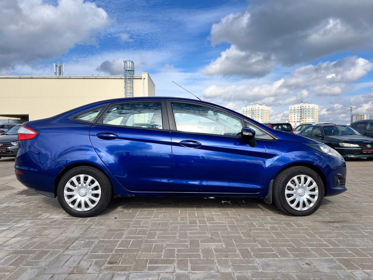 Ford Fiesta фото 5