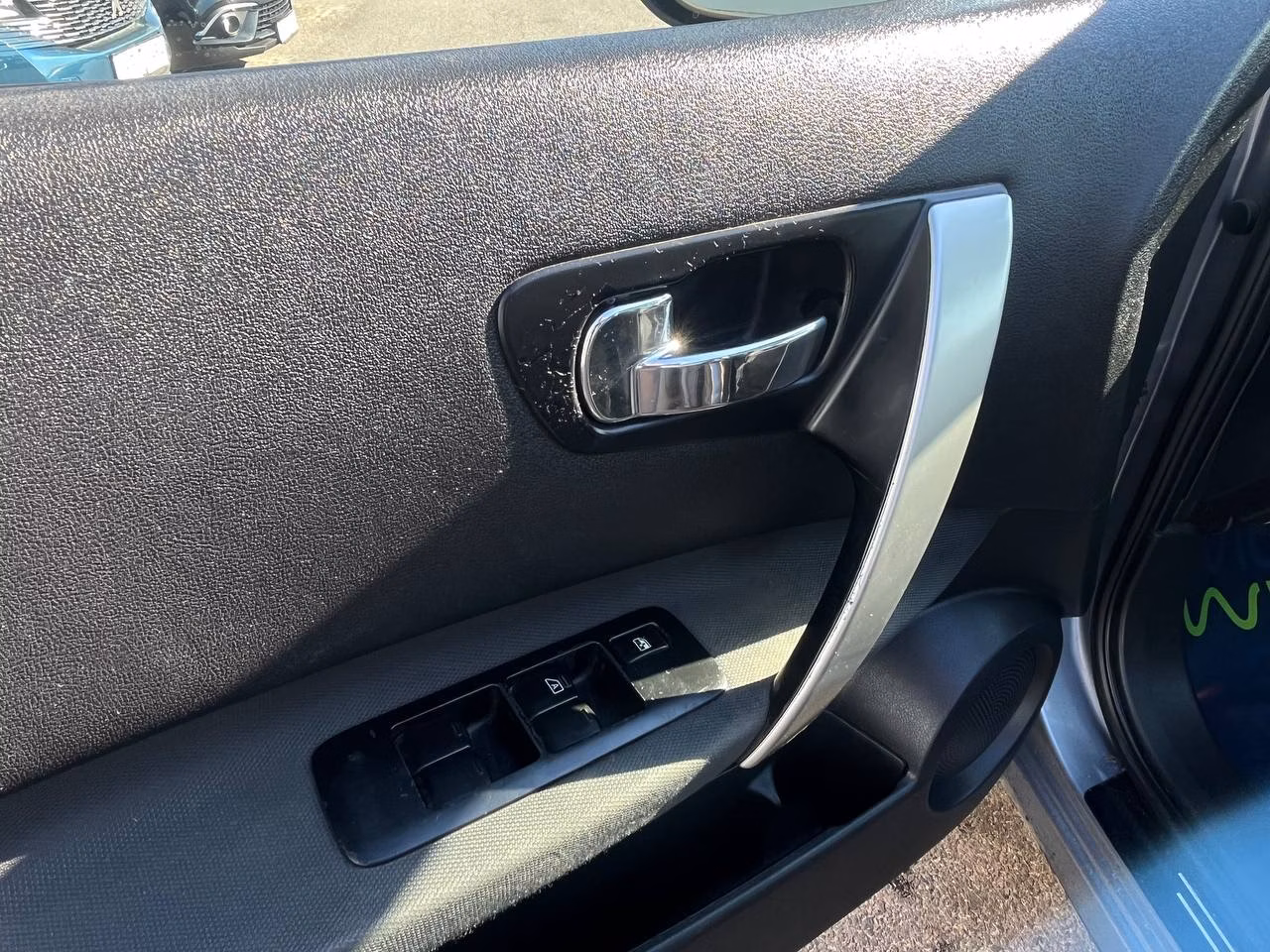 Nissan Qashqai+2 фото 10