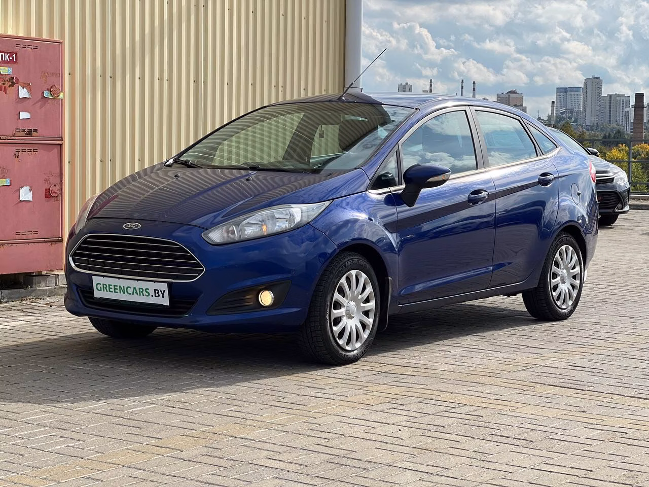 Ford Fiesta фото 9