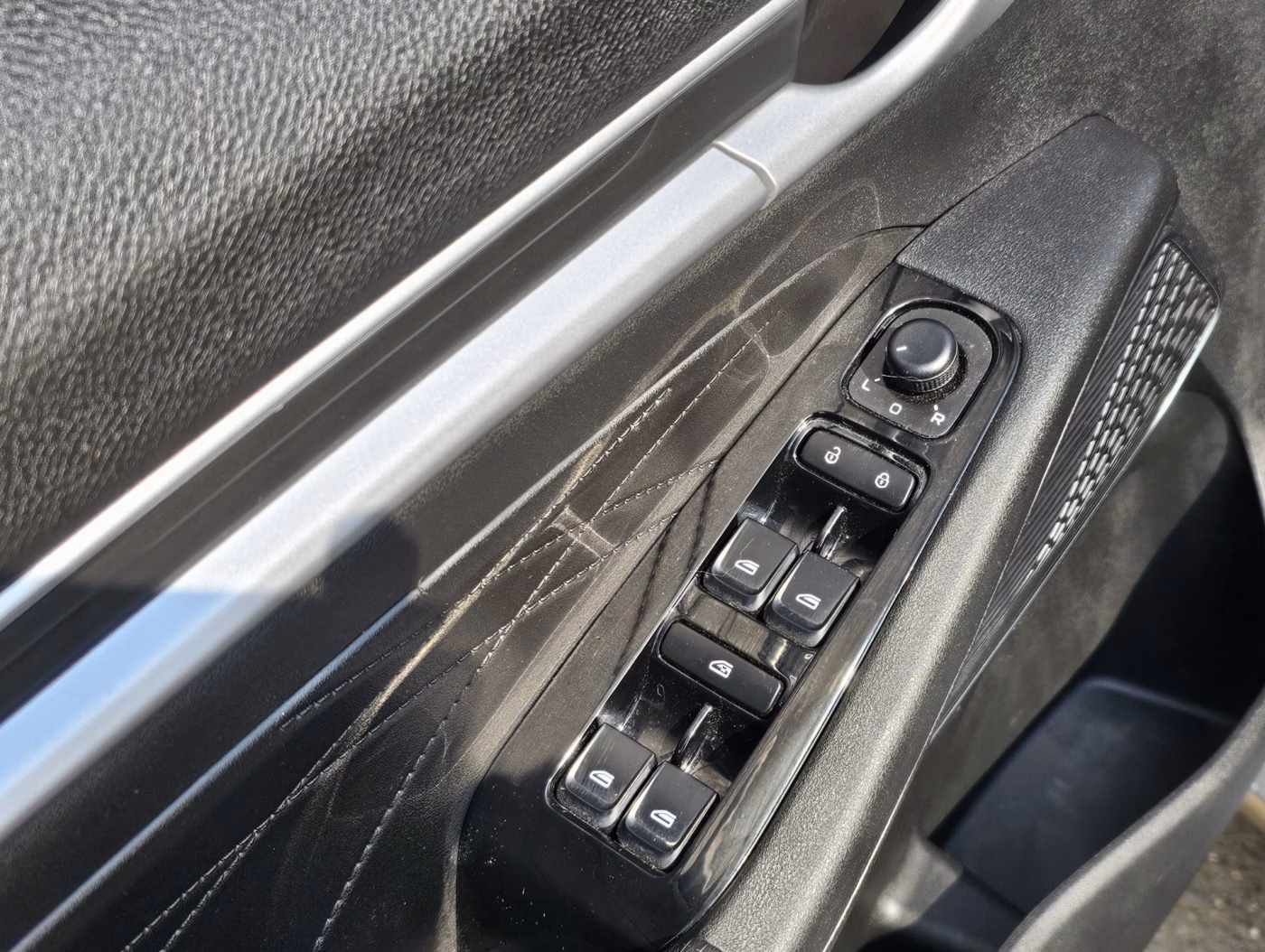 Geely Emgrand фото 11
