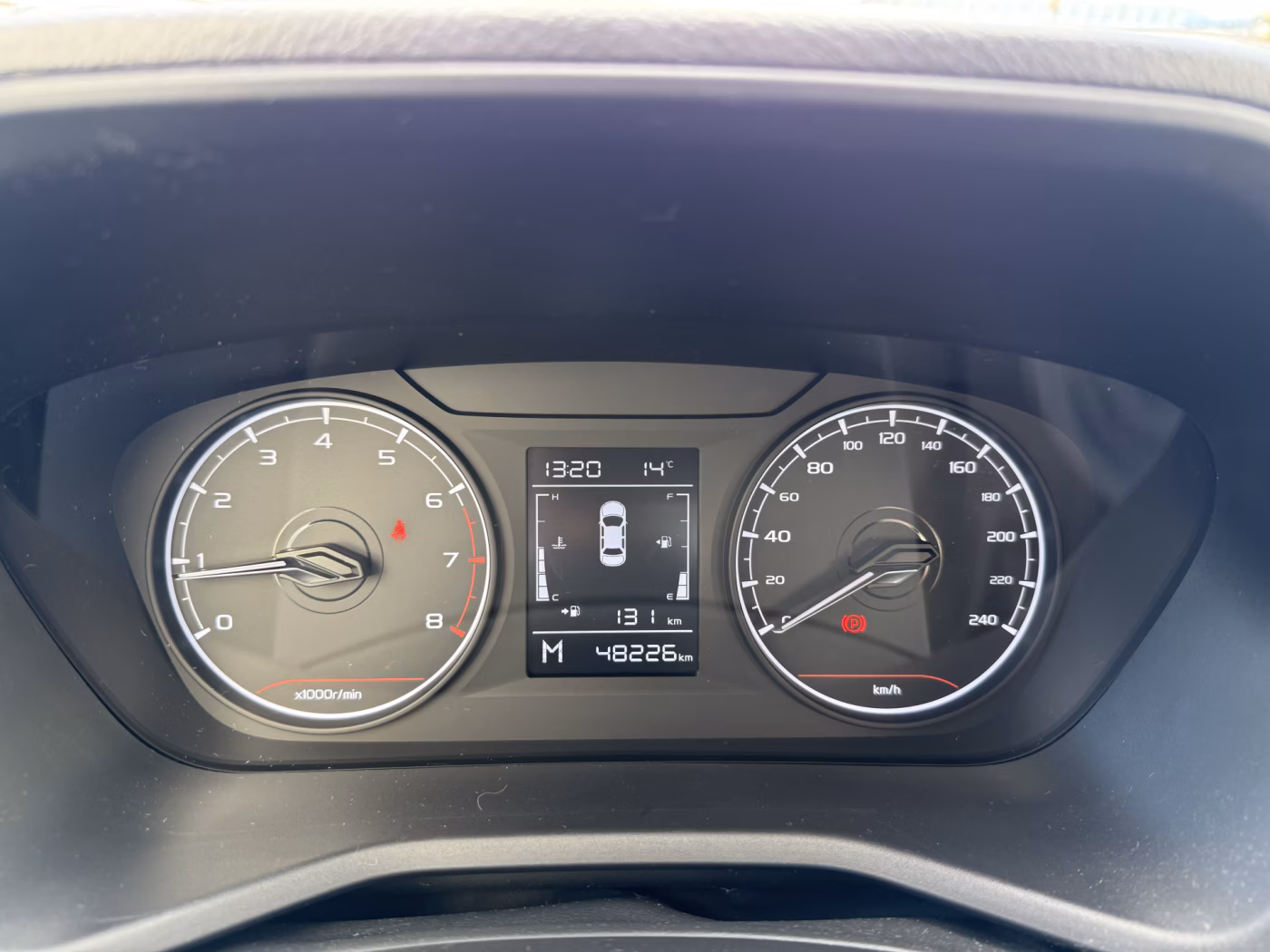 Geely Emgrand фото 18