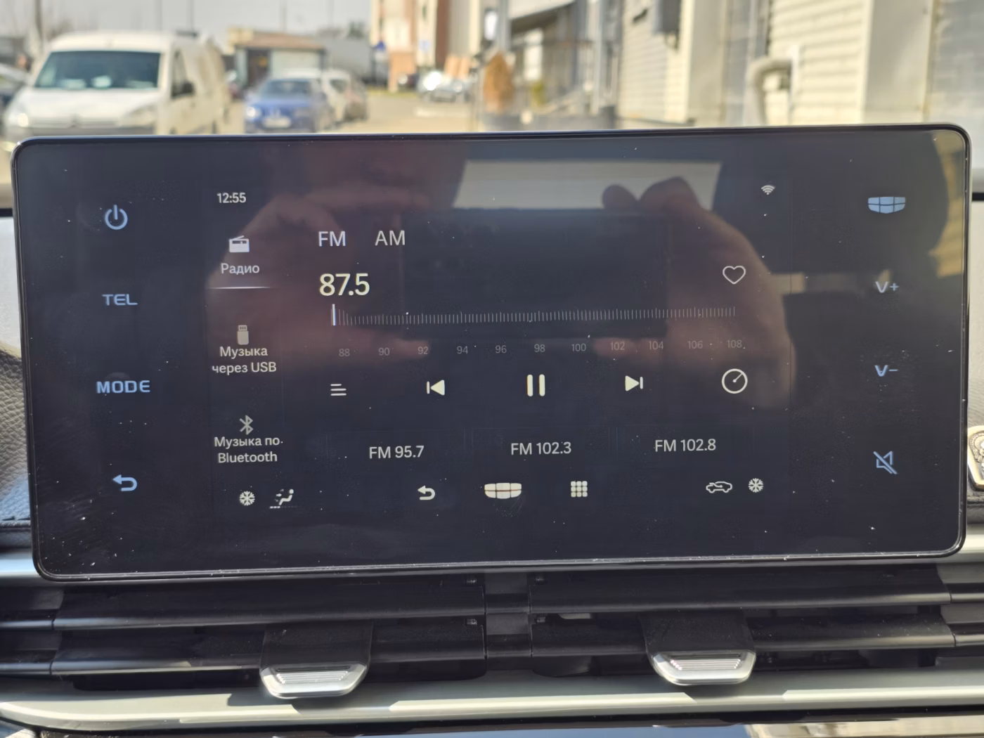 Geely Emgrand фото 19