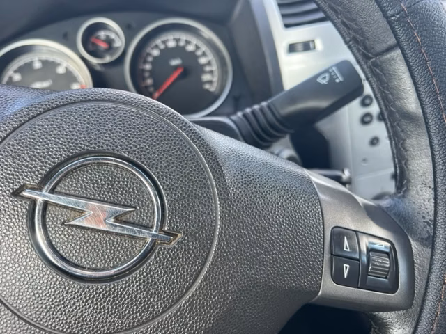 Opel Zafira фото 19