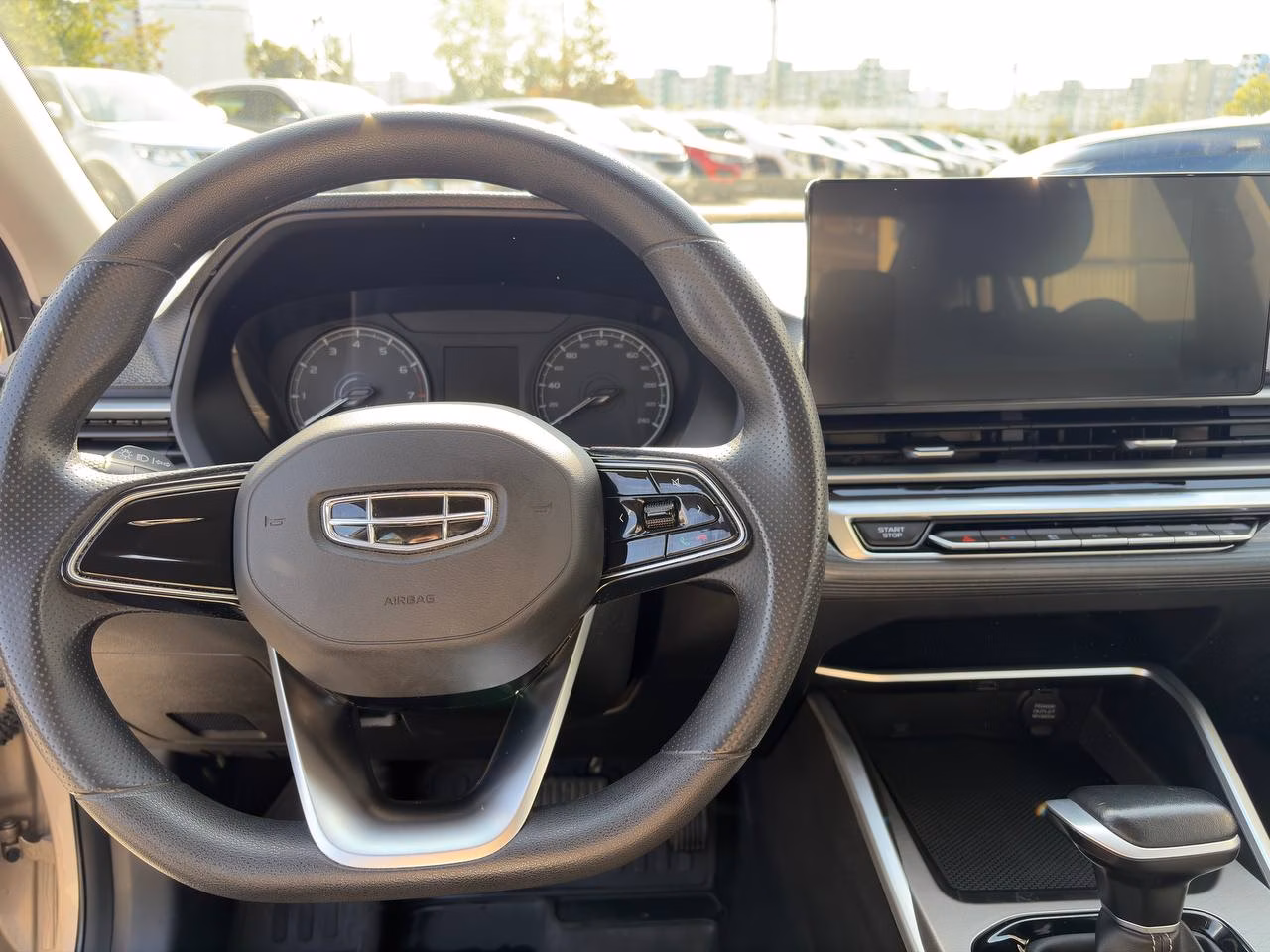 Geely Emgrand фото 13