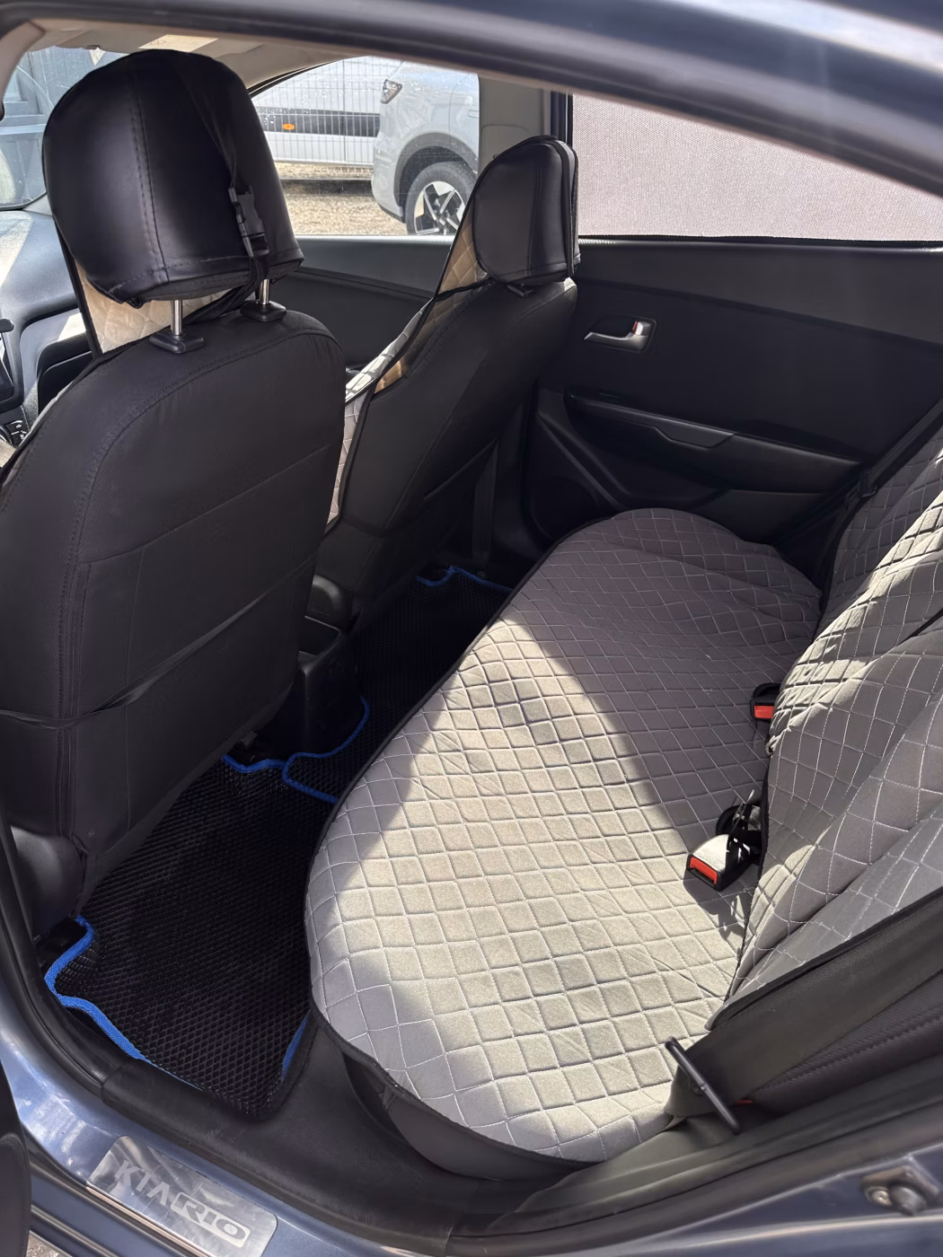 Kia Rio фото 8
