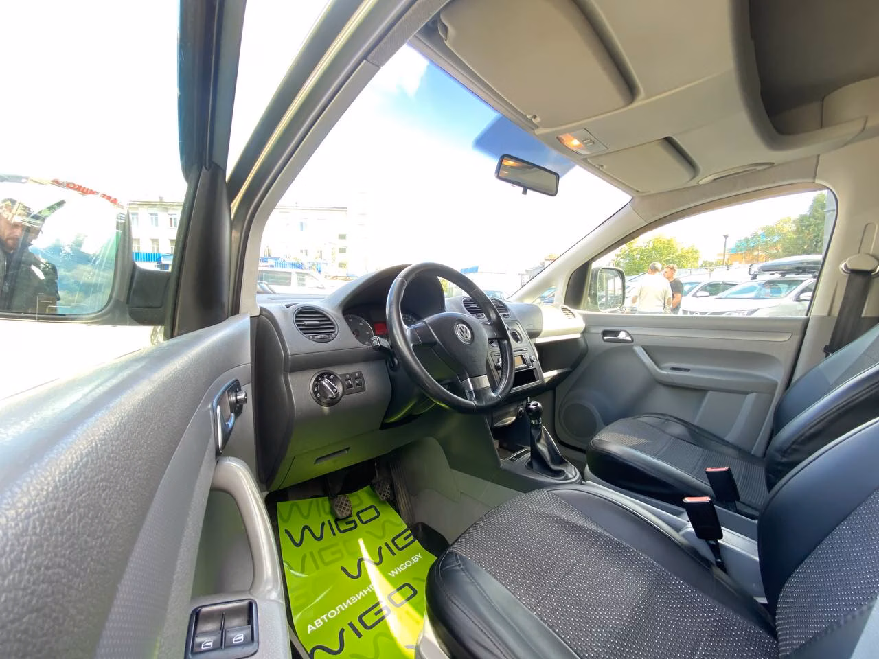Volkswagen Caddy фото 9
