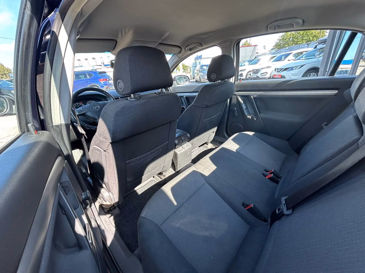 Opel Vectra фото 11