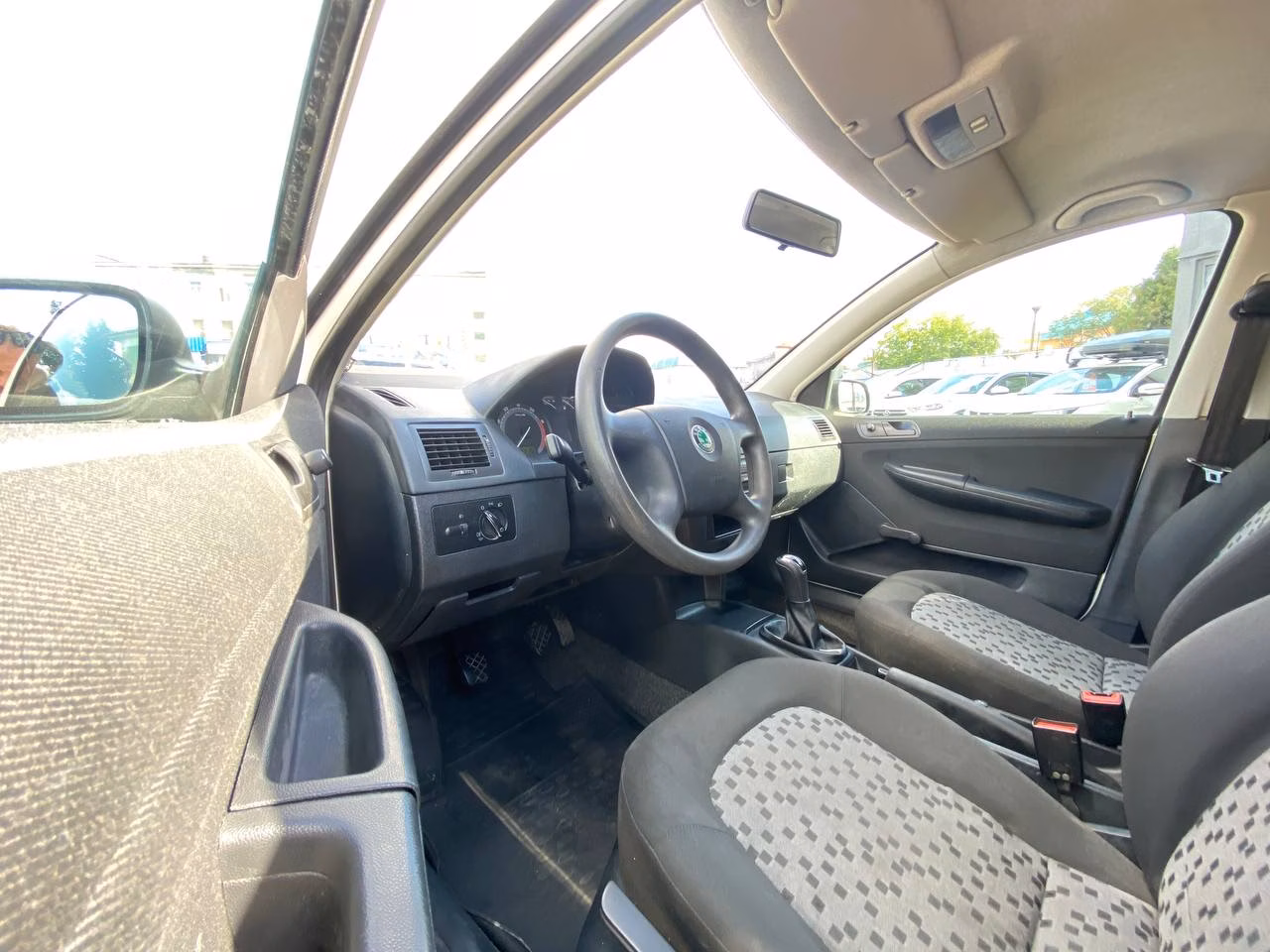 Skoda Fabia фото 9