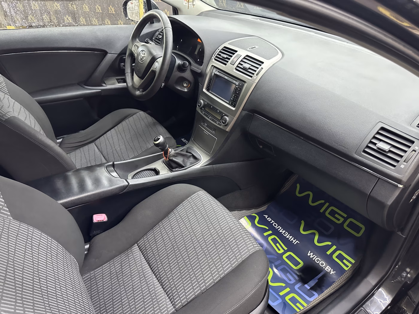 Toyota Avensis фото 23