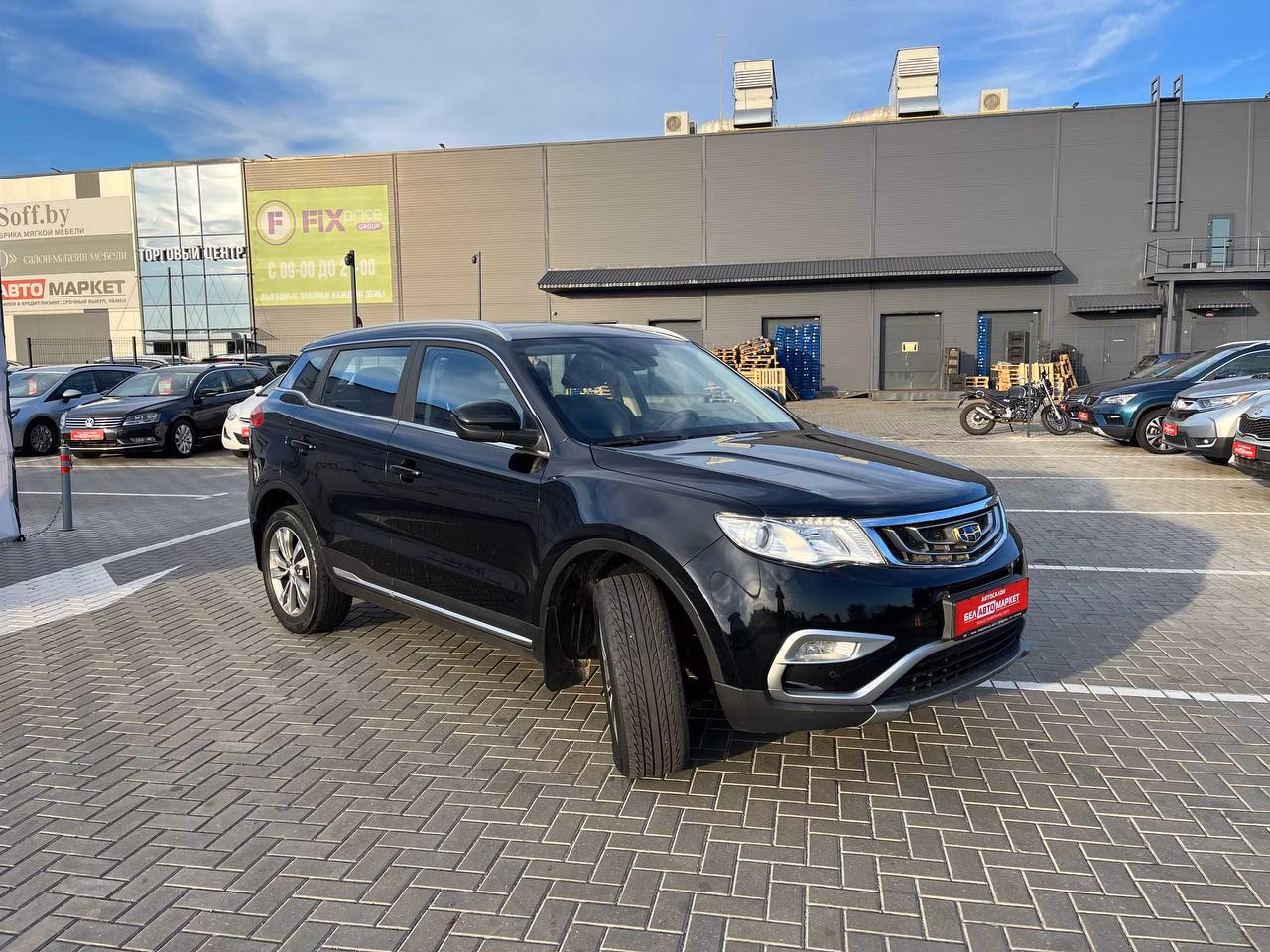 Geely Atlas фото 3