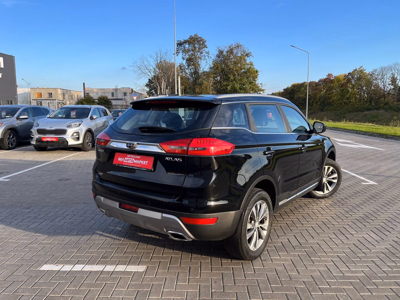 Geely Atlas фото 5