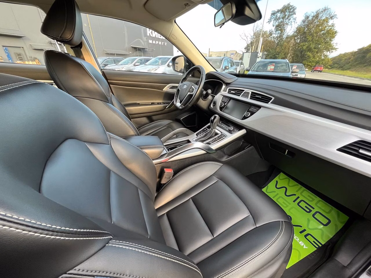 Geely Atlas фото 19