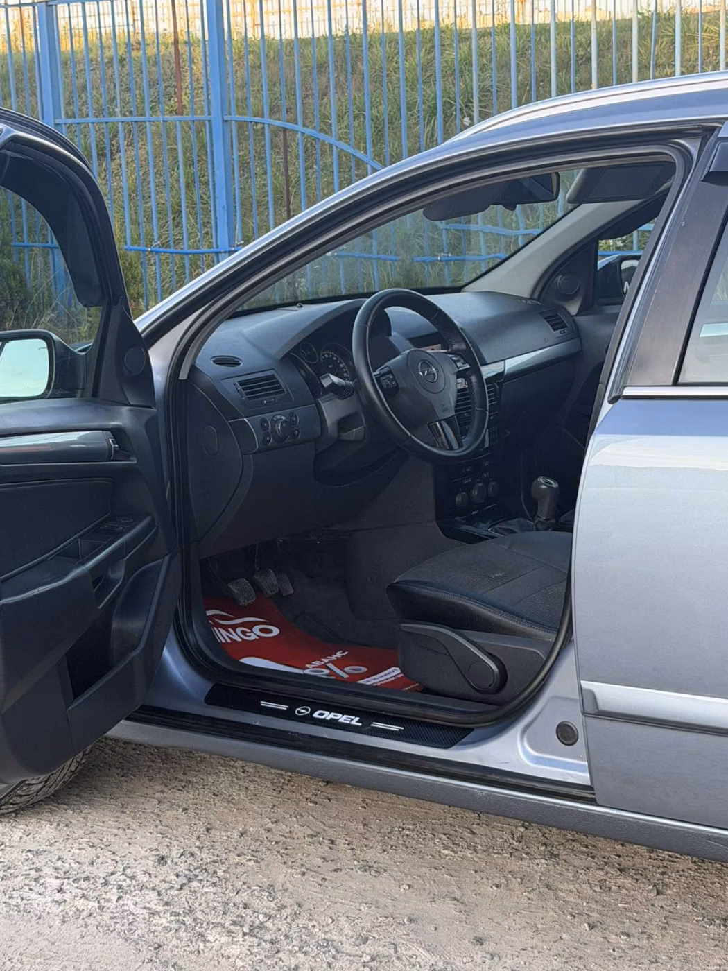 Opel Astra фото 16