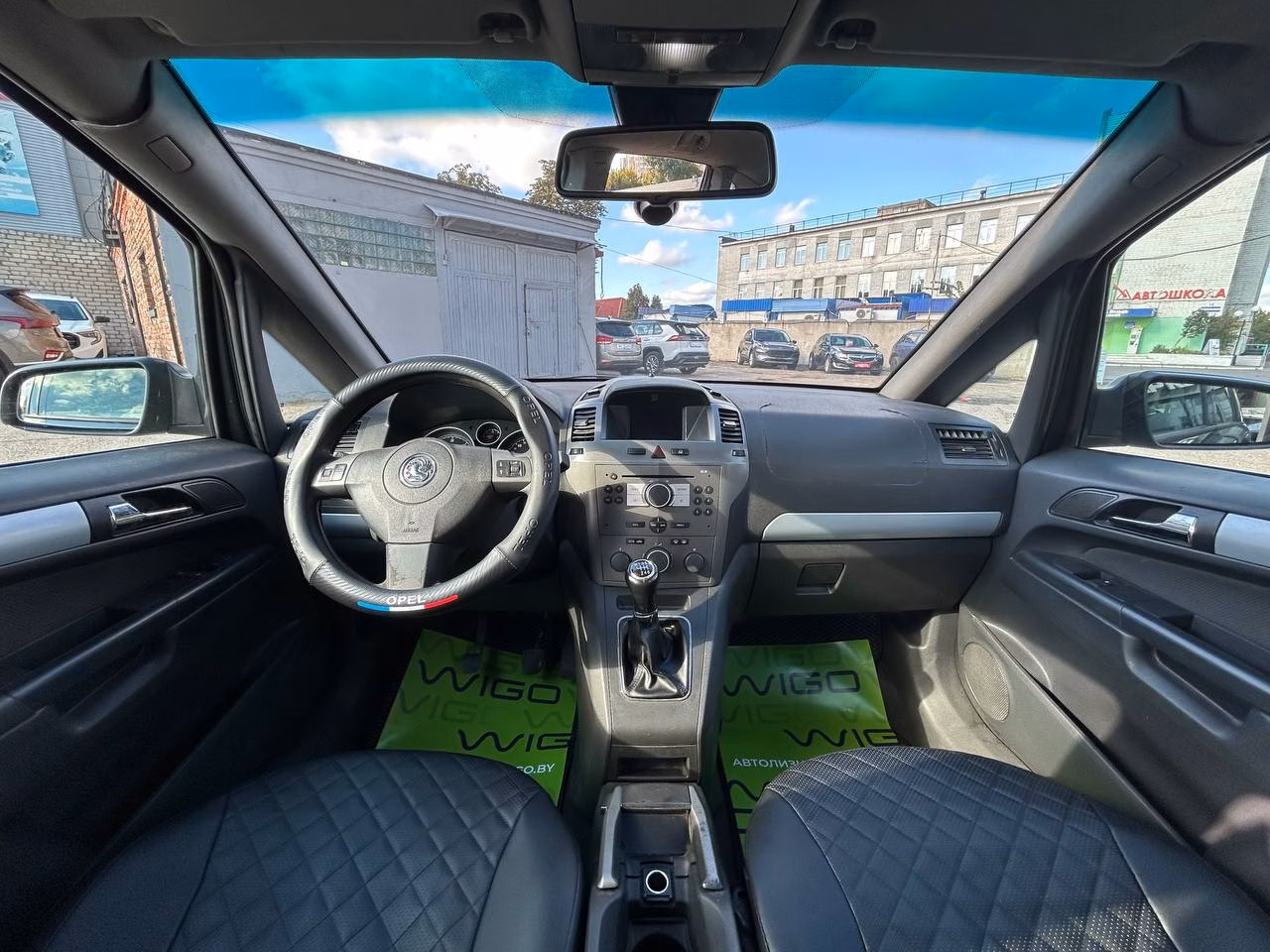 Opel Zafira фото 12