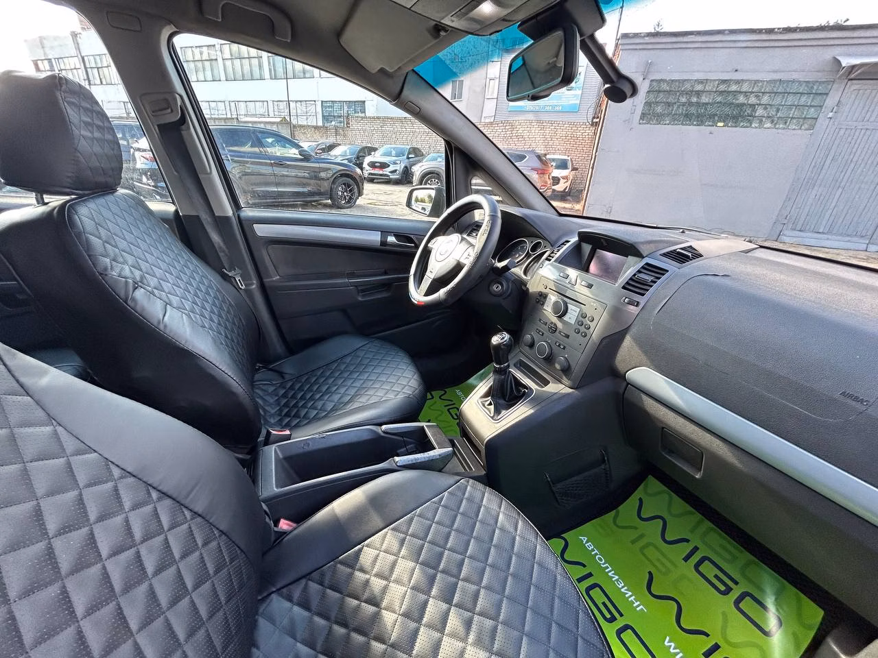 Opel Zafira фото 15