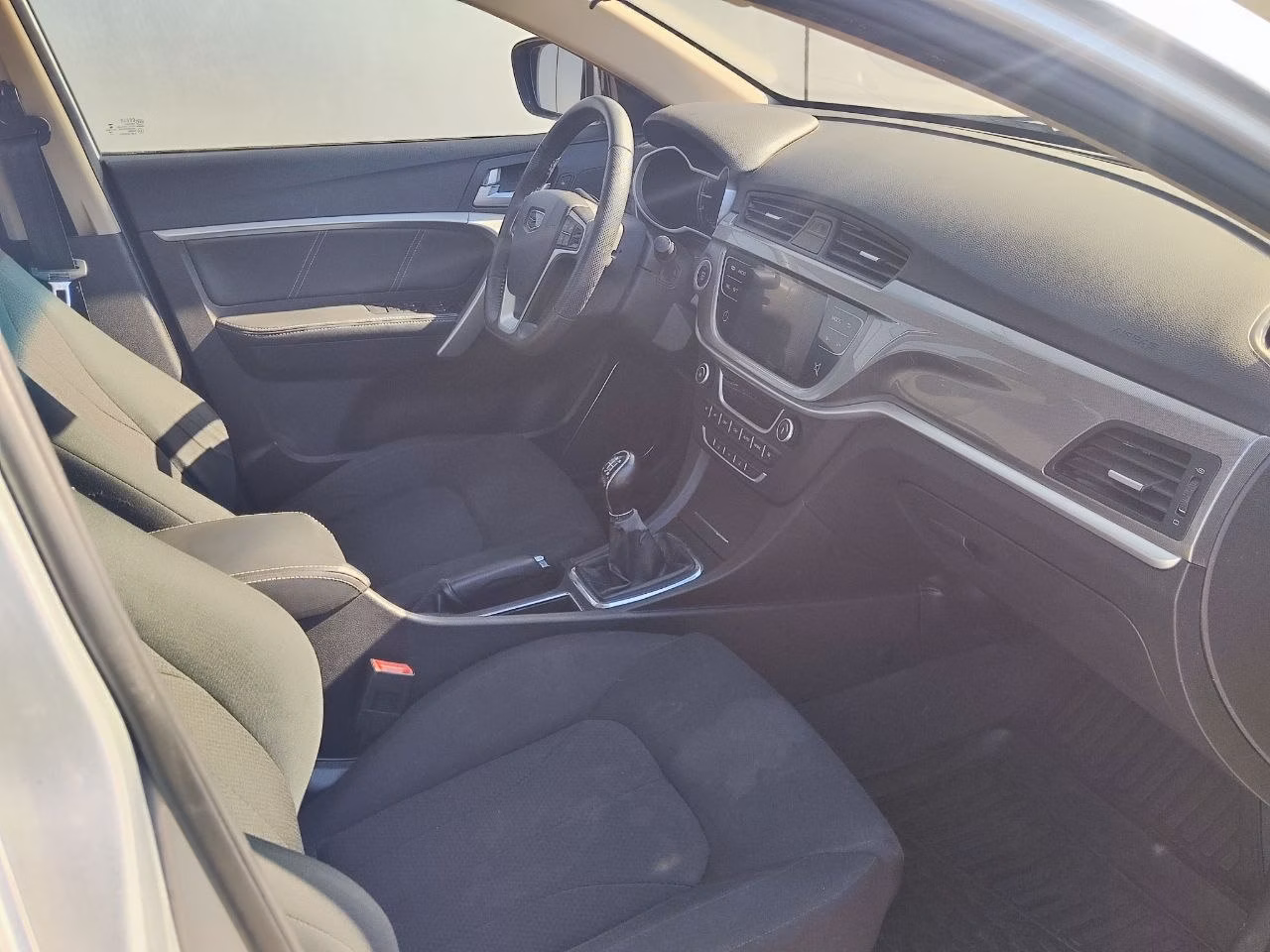 Geely Emgrand фото 12