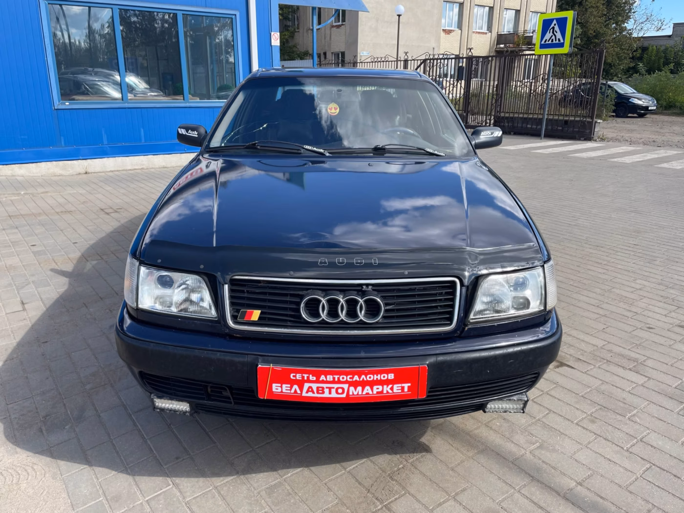Audi 100 фото 15