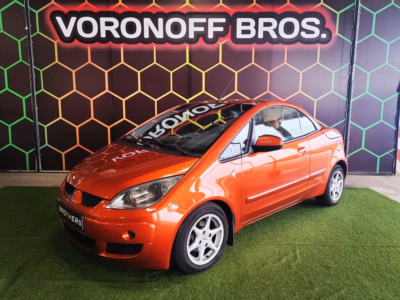 Mitsubishi Colt фото 5