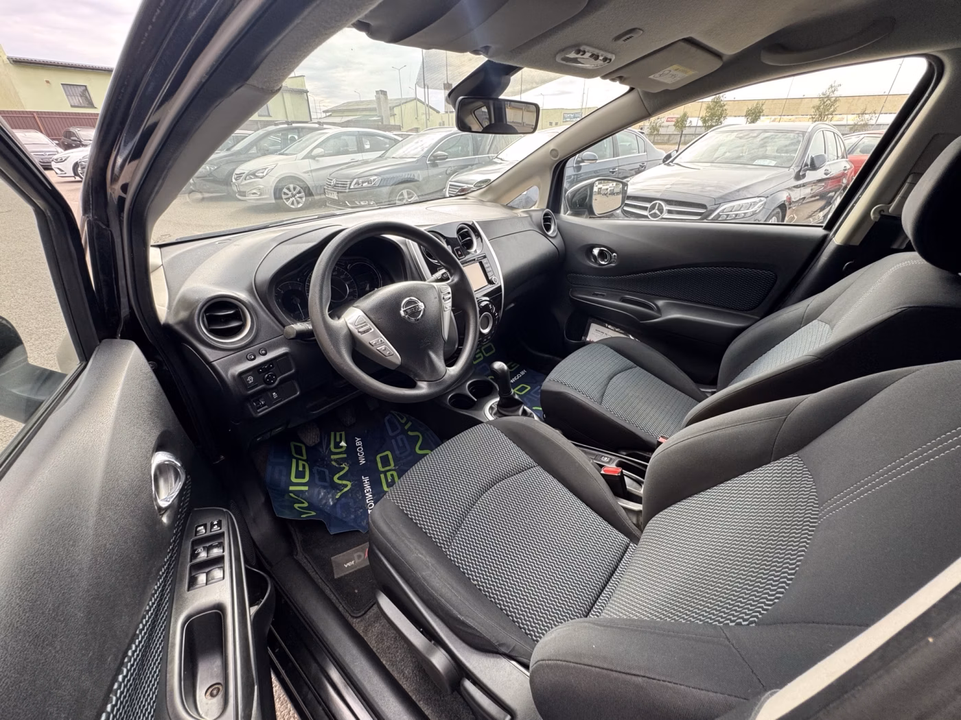 Nissan Note фото 8