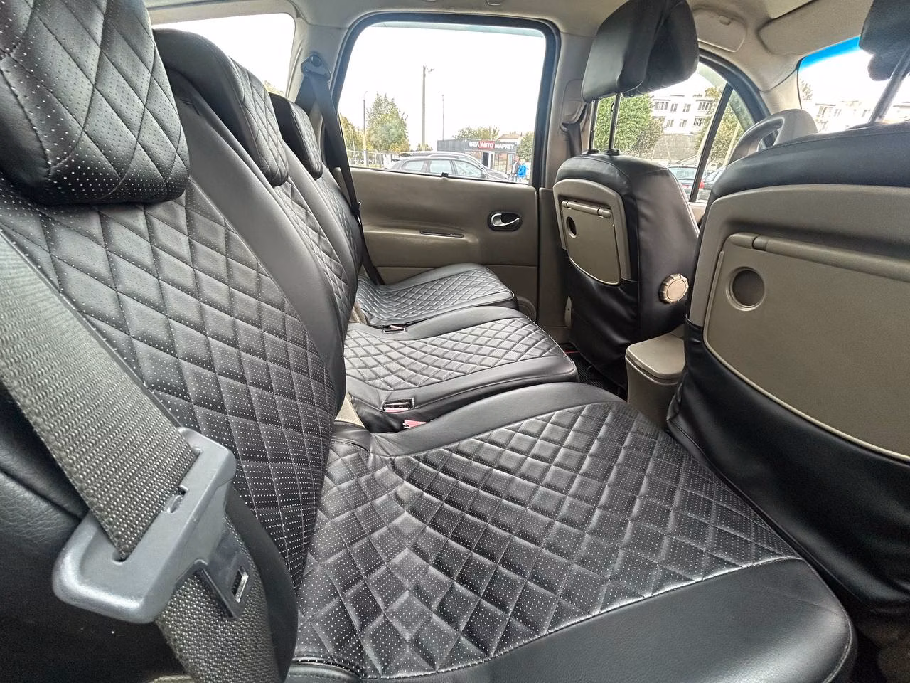 Renault Grand Scenic фото 8