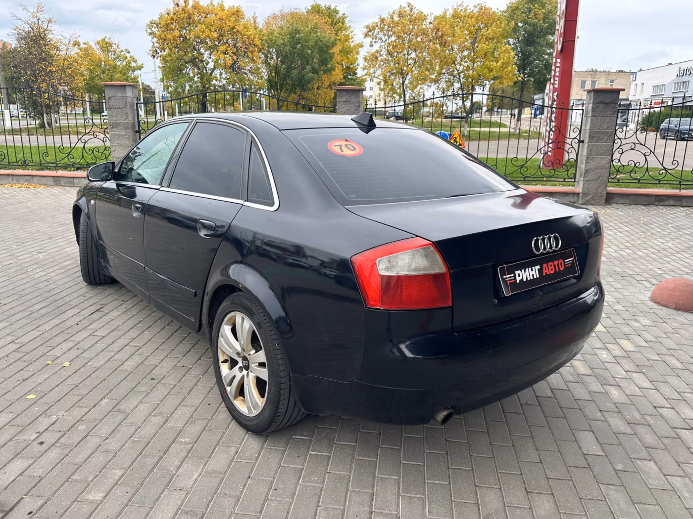Audi A4 фото 7