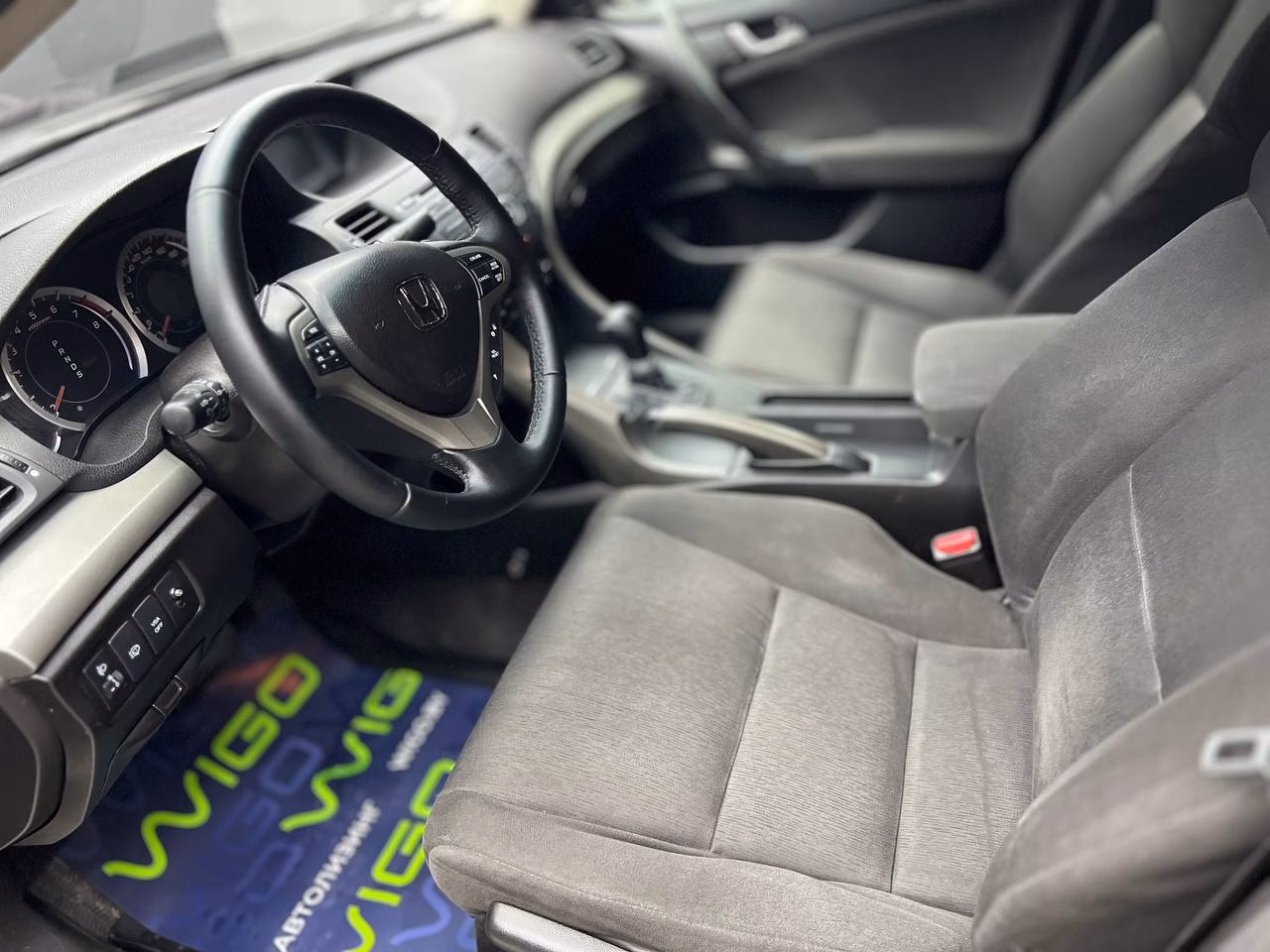 Honda Accord фото 7