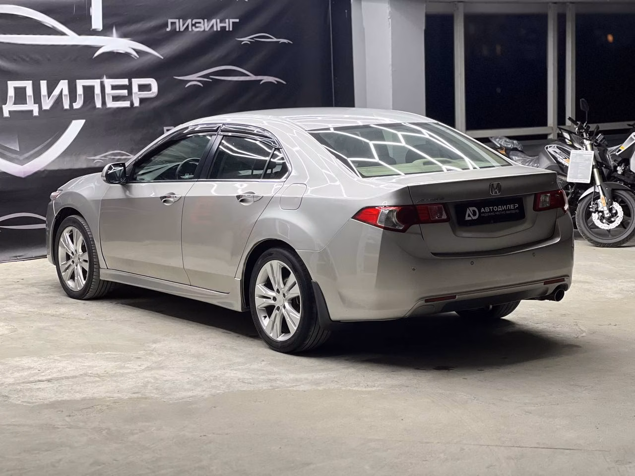Honda Accord фото 6