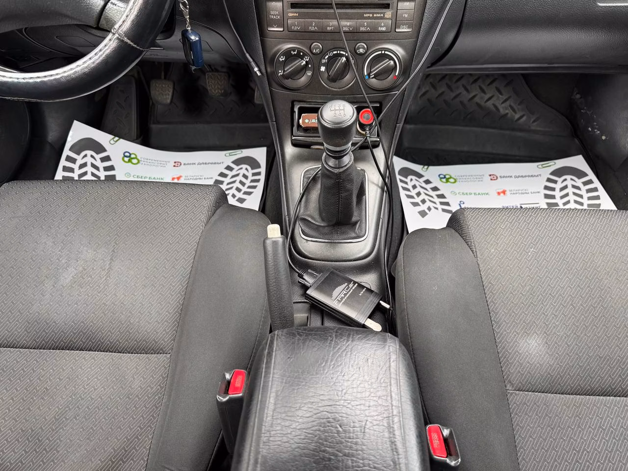 Toyota Avensis фото 12