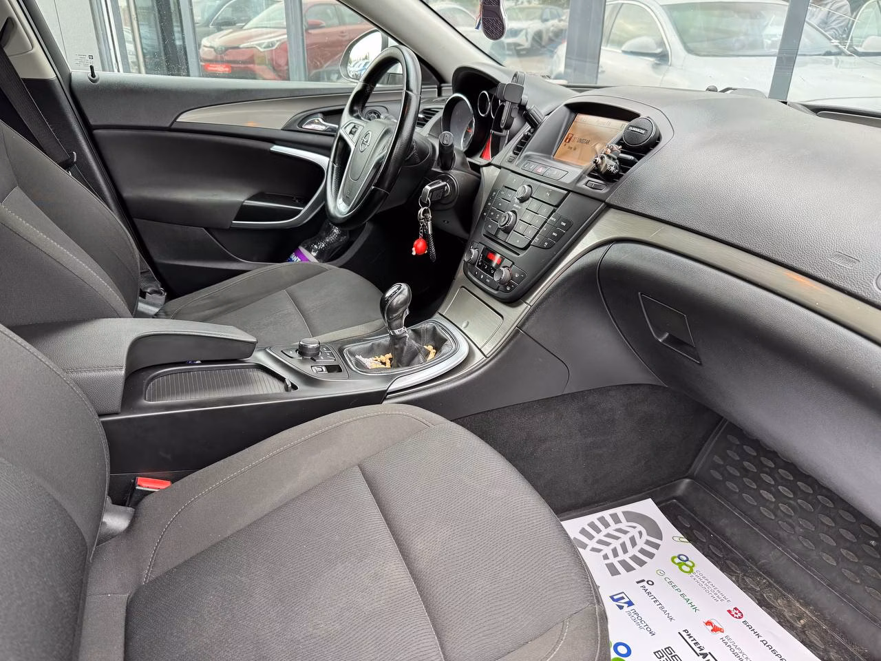 Opel Insignia фото 18