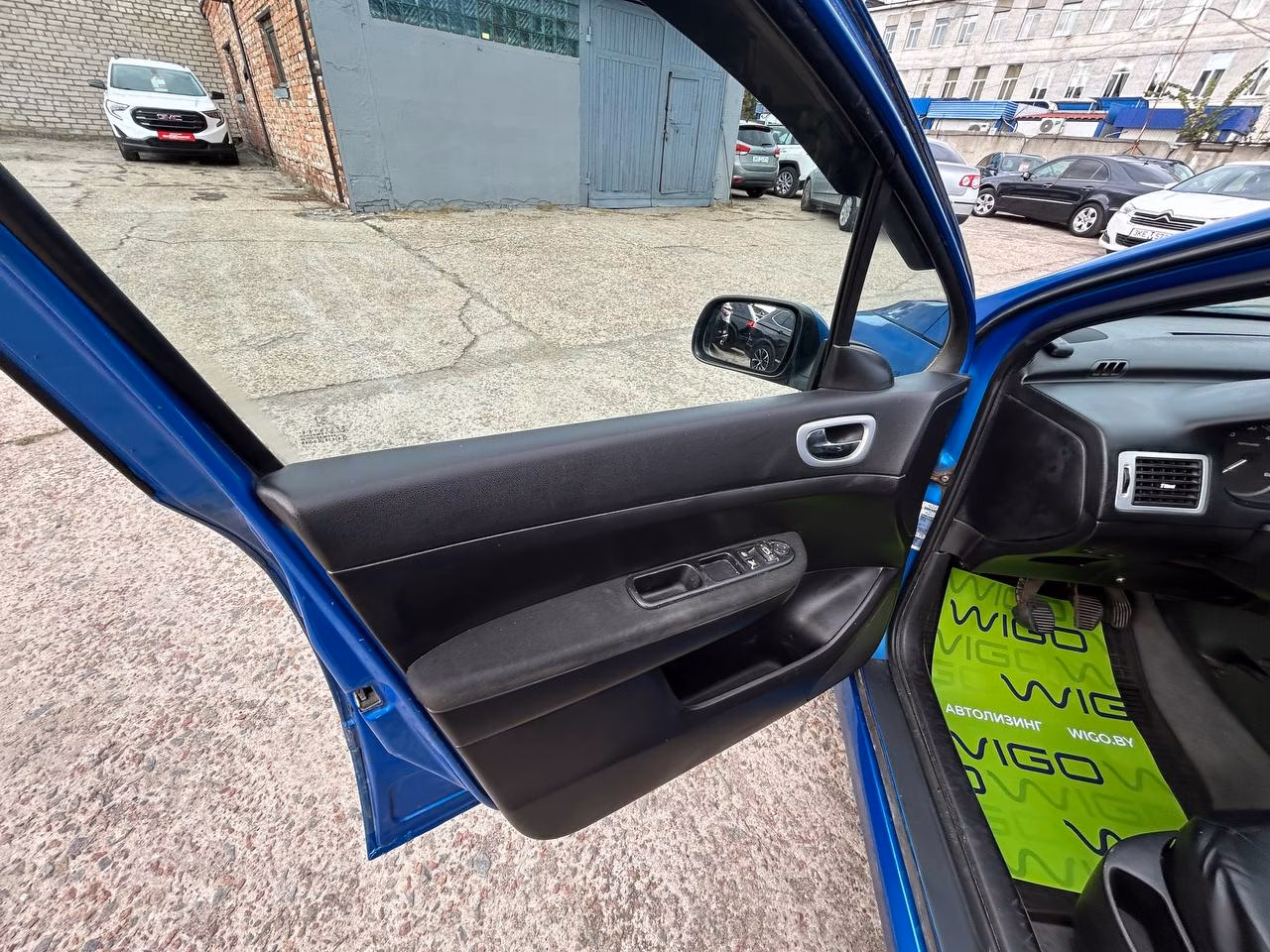 Peugeot 307 фото 10