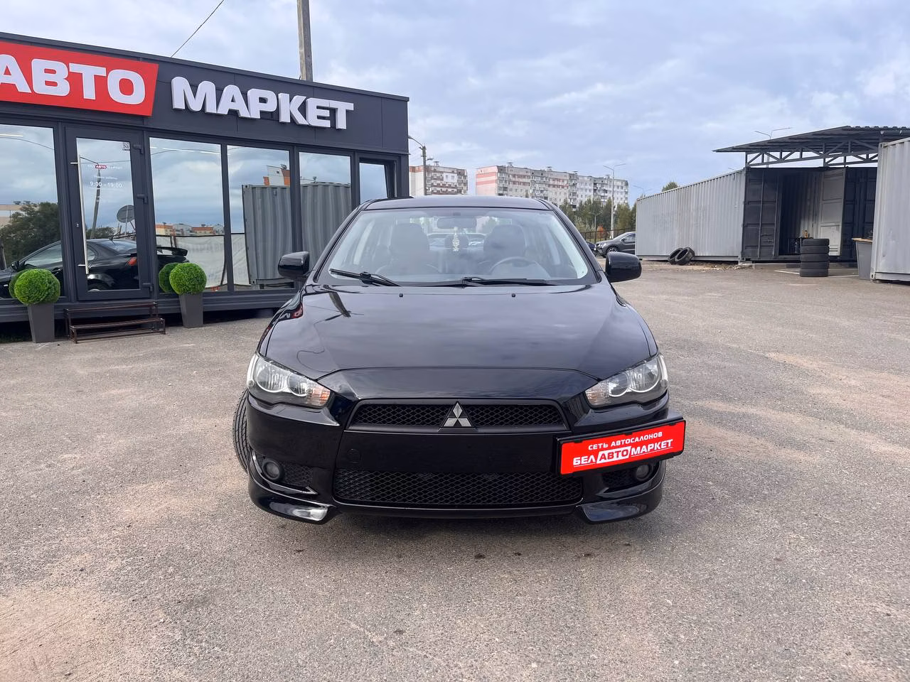 Mitsubishi Lancer фото 2