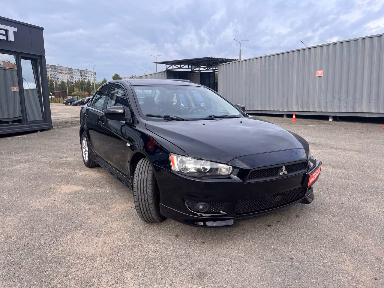 Mitsubishi Lancer фото 3