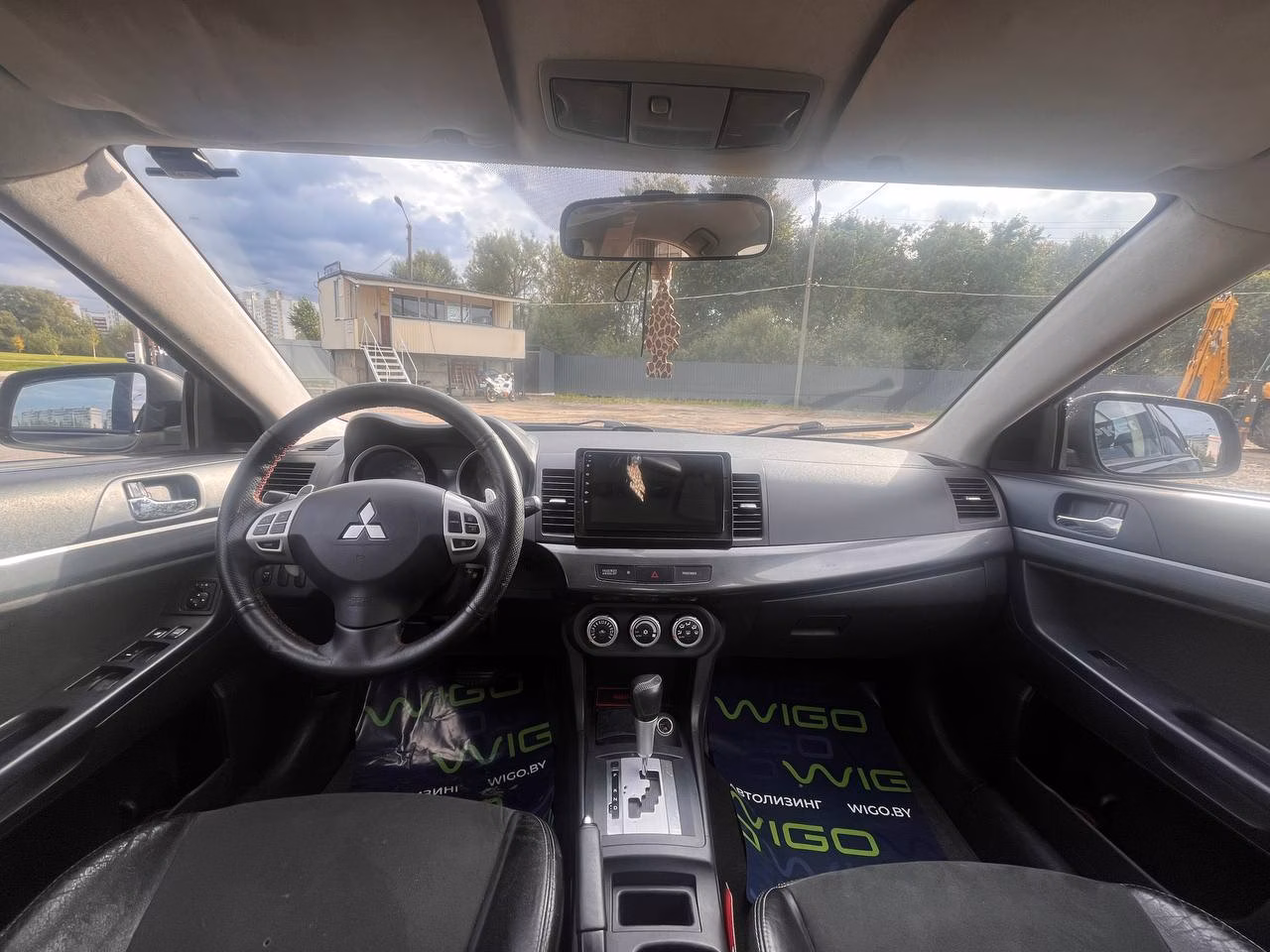 Mitsubishi Lancer фото 17