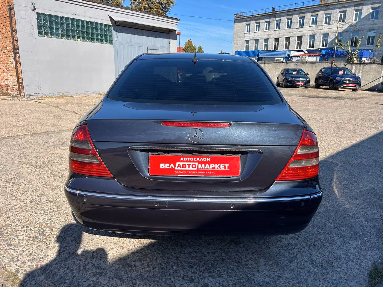 Mercedes-Benz E-Класс фото 6