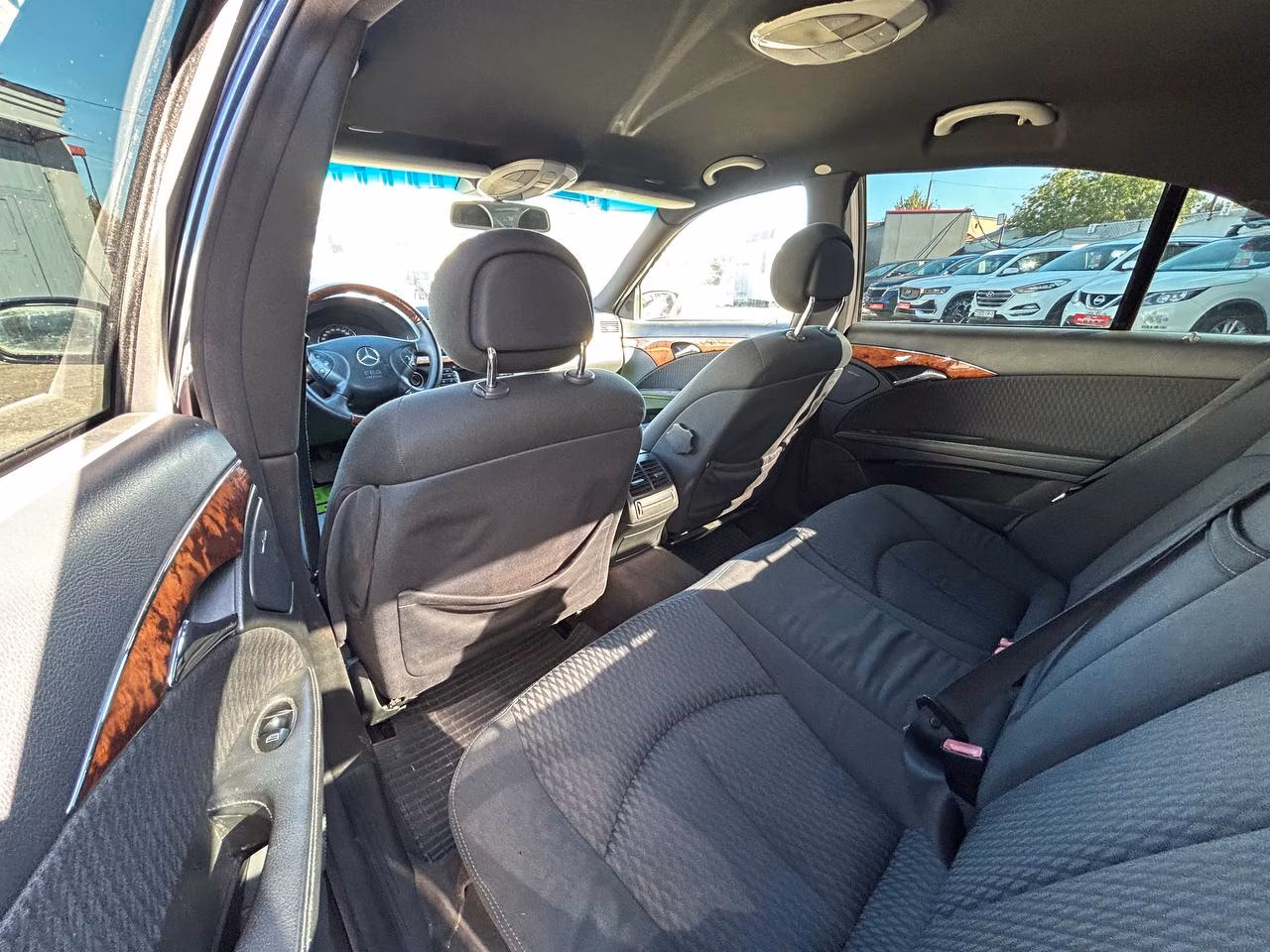 Mercedes-Benz E-Класс фото 11