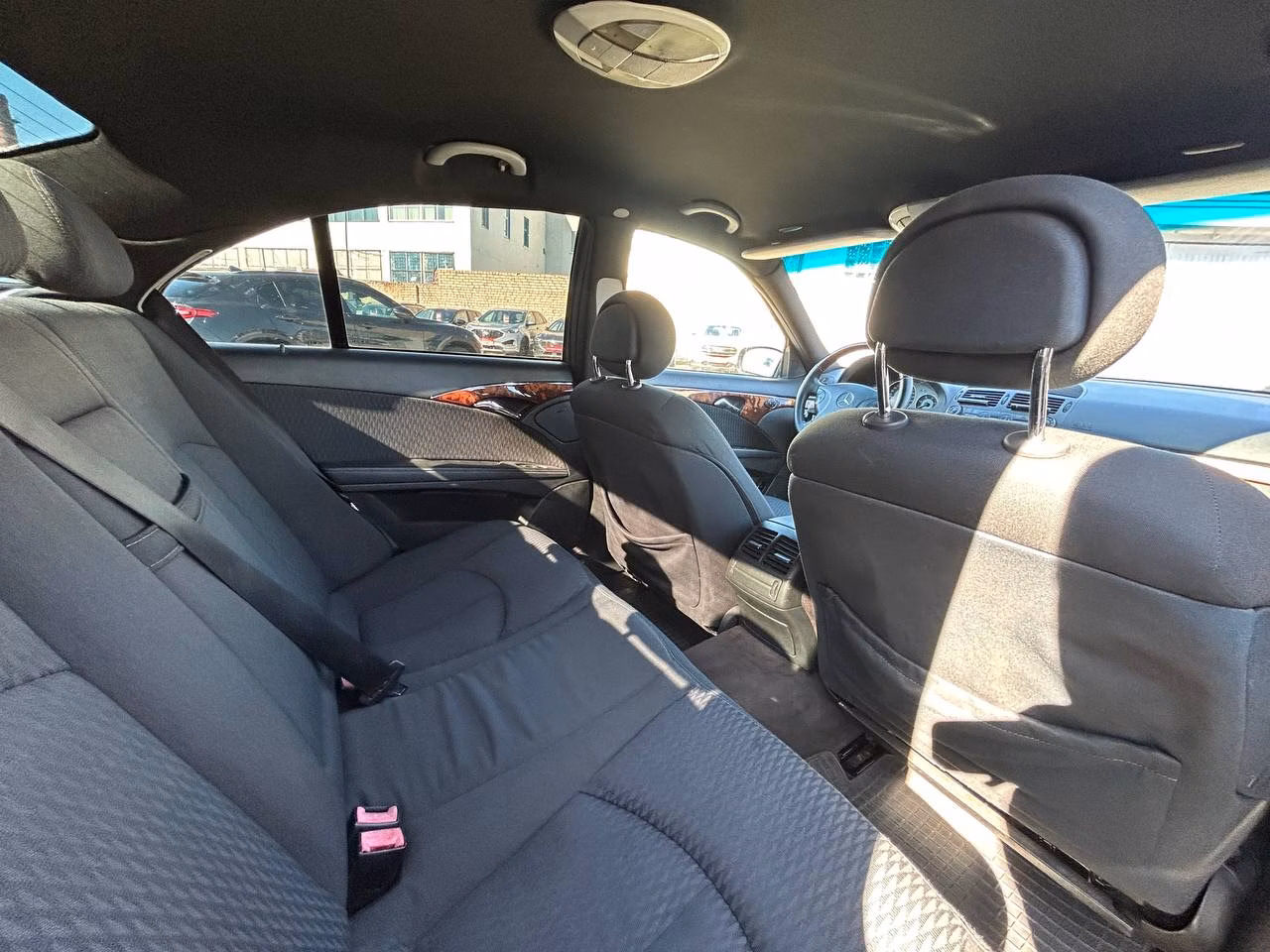 Mercedes-Benz E-Класс фото 14