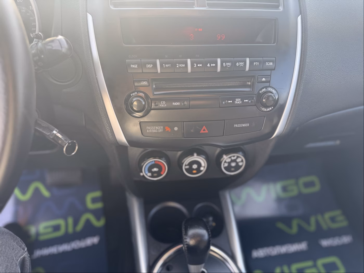 Mitsubishi Outlander Sport фото 15