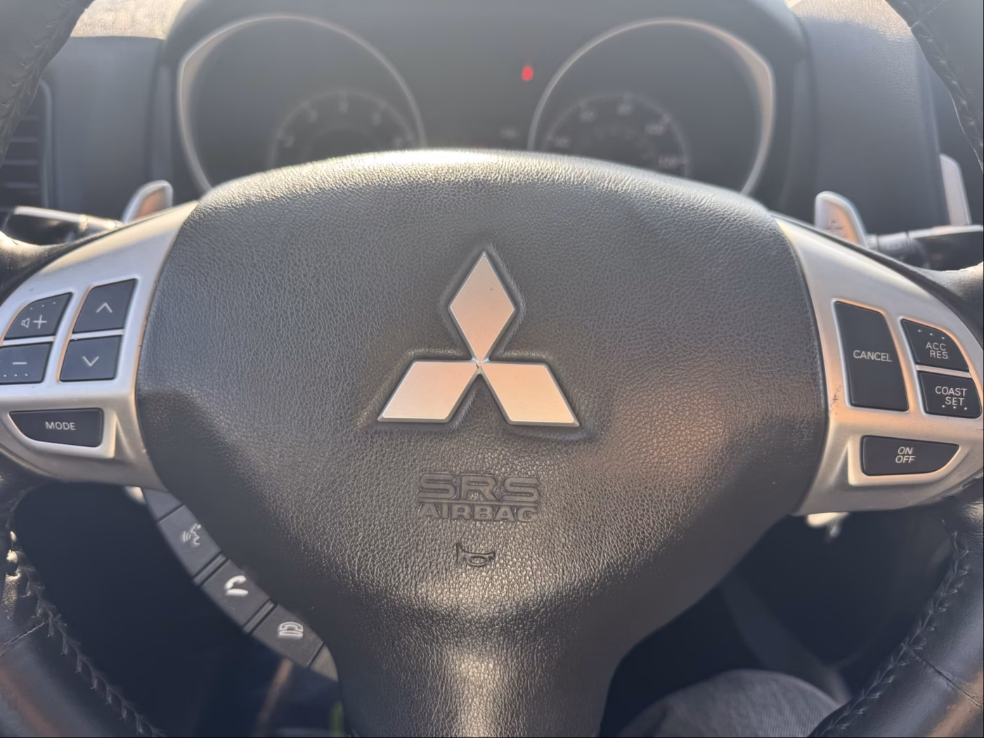 Mitsubishi Outlander Sport фото 19